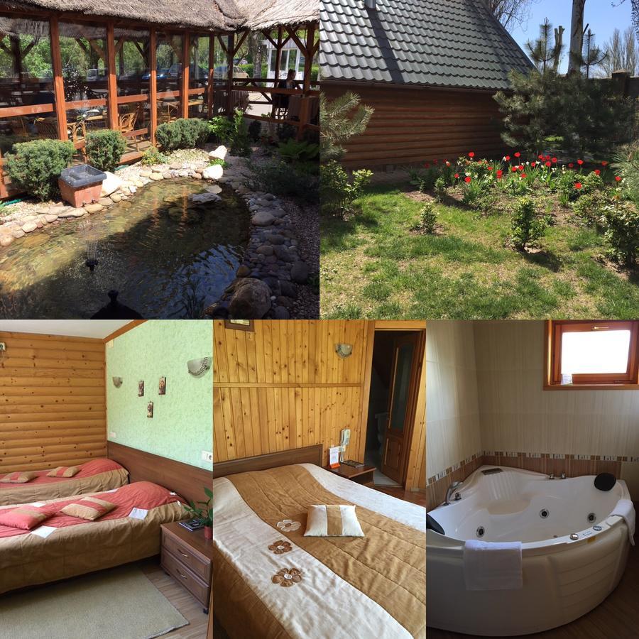 Gostiniy Dvor Non-Stop Hotel Kherson Bagian luar foto